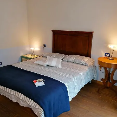 La Chouette Bed & Breakfast *
