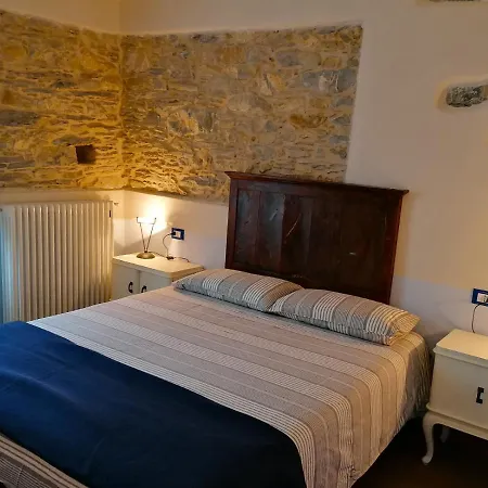 La Chouette Frühstückspension Pieve di Teco