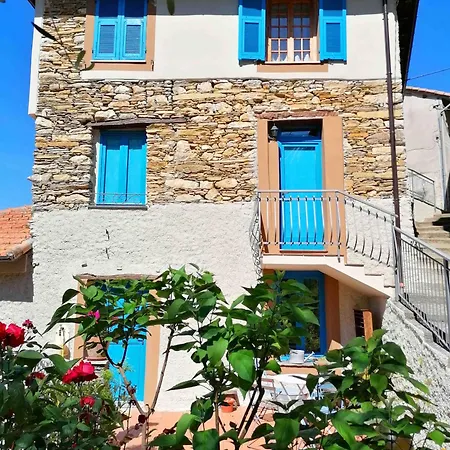 Bed & Breakfast La Chouette Pieve di Teco